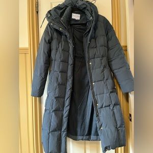 Hunter green knee-length, hooded jacket